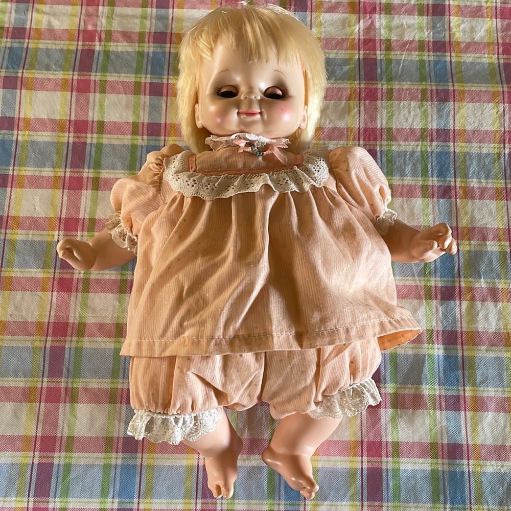 VTG 1978 Hug A Bye Baby